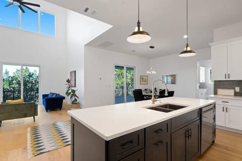 gourmet kitchen has oven, gas range, micro wave, big frig for group cooking