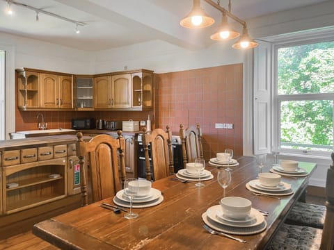 Kitchen/diner | West Nevay Farm House, Newtyle, near Blairgowrie