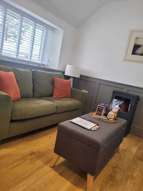 Living Room / Lounge