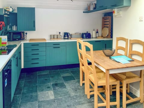 Kitchen | Llwyndre, Edern, near Nefyn