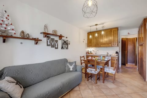 Living and dining room