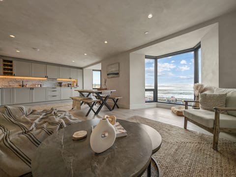 16197775-bf4f-4c44-a1db-741cb84a2255