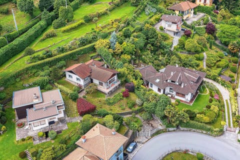 Casa Laura - Stresa, Lake Maggiore - by NORTHITALY VILLAS vacation rentals