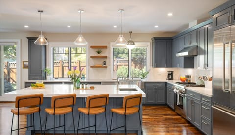 Gourmet chef's kitchen