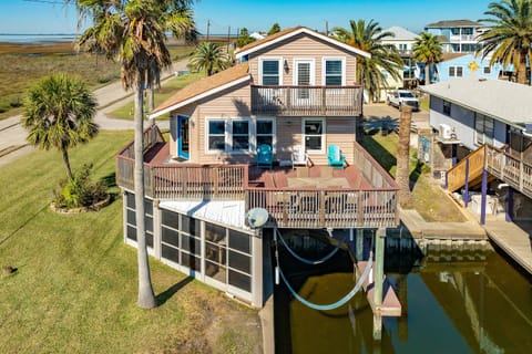 Welcome to Sunset Bay & Canal!