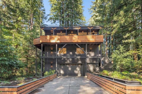 Welcome to Camp Totoro, a peaceful retreat nestled in the redwoods of the Russian River Valley. Across the river from the iconic Bohemian Grove, your sanctuary awaits.