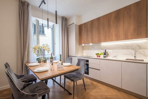 Kitchen and dining area