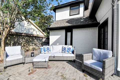 Make memories with your family and friends as you relax on the patio and enjoy the outdoors. 