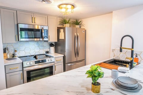 The Jeffrey Martin's fully-equipped kitchen