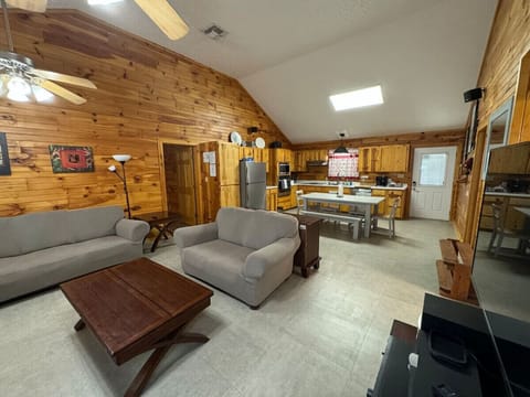 LC - Living / Dining / Kitchen