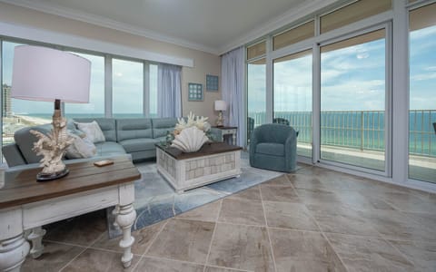 Phoenix Gulf Towers 1008, Tower Two, Orange Beach, Alabama, beach front, 4 bedroom condominium on the 10th floor