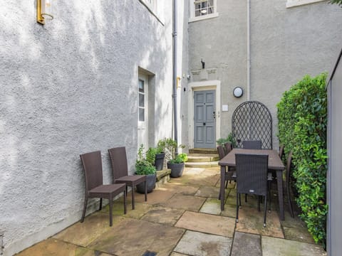 Sitting-out-area | Downstairs - Stanley House, Clitheroe