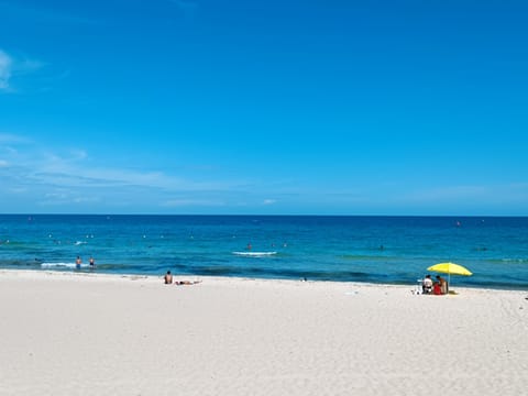 Beach nearby, beach towels