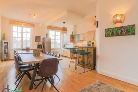 4a71021f 853f 4be9 abd6 e09709b3bdd9