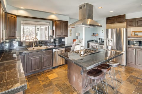 Kitchen | 2nd Floor | Cooking & Baking Basics