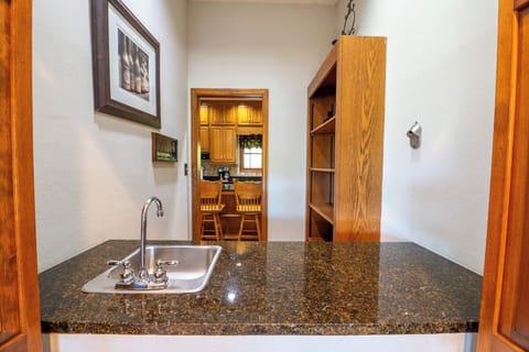 Peachtree's fully equipped kitchen