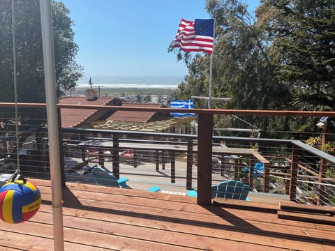 You have arrived!!  Street level deck AKA "The Tetherball deck" with ocean view.