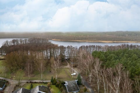 Immediate Surroundings [summer] (<1 km)