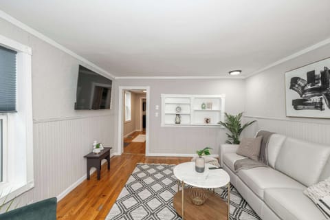 Curl up in the cozy living room & stream all your favorite entertainment