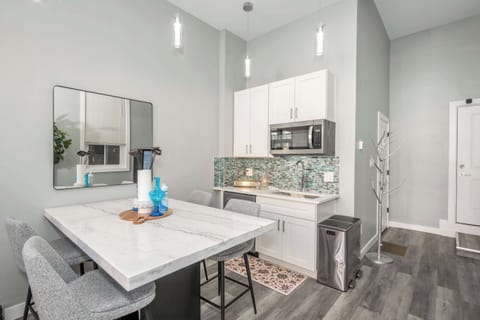 This building’s luxurious common area is ideal for making memories together