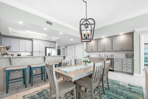 Phoenix-Gulf-Towers-2207-013