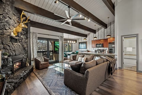 b78f49e4-4255-4779-af42-a8883c6d84eb