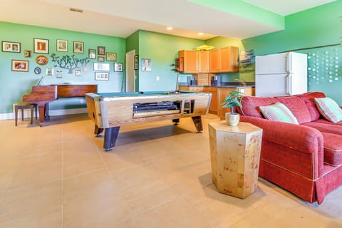 Game Room | Lower Level | Pool Table | Piano