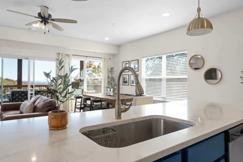 The large kitchen sink and dishwasher make cleaning up after a dinner in a breeze!