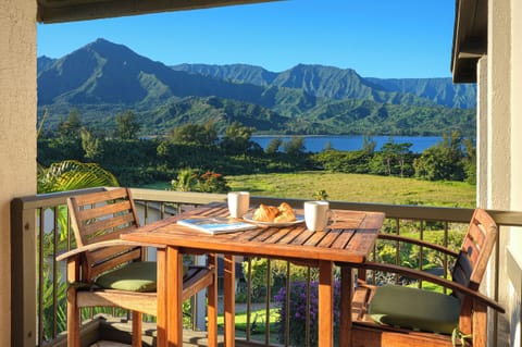 Enjoy al-fresco dining on the lanai with scenic Hanalei Bay and mountain views.