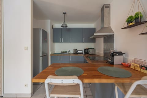 Kitchen (1)