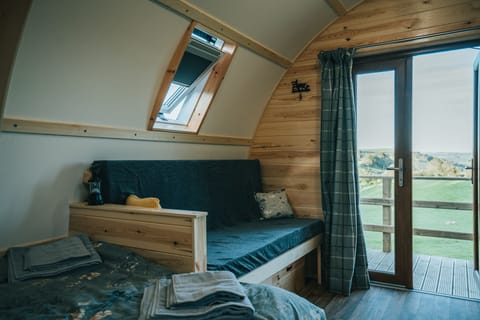 Living Room / Lounge