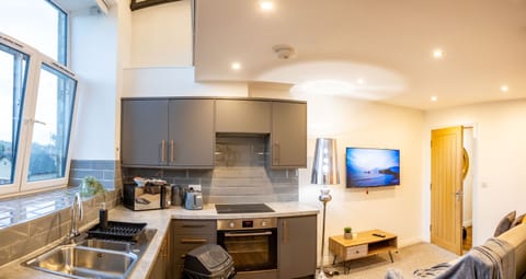 Living Room / Lounge