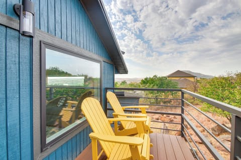 Private Balcony | Keyless Entry | Scenic Mountain Views