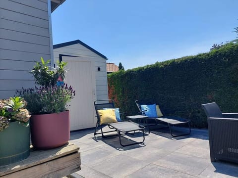 Kijk voor meer informatie en de beste aanbieding op www.stellemaris.com