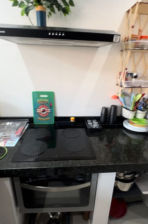 Microwave, oven, stovetop, coffee/tea maker