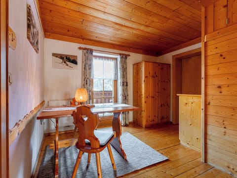 Entrance / Reception