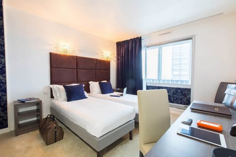 Drift to sleep in the comfortable Single Italian beds after a wonderful day outside.