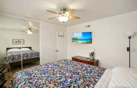 Bedroom #4 with Queen Bed