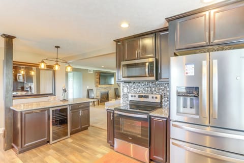 Kitchen | Dishwasher | Keurig/Drip Coffee Maker