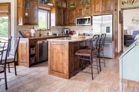 Full kitchen with upgrade appliances and all the amenities you need.