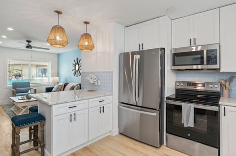 Modern kitchen appliances designed for ease and efficiency—perfect for all your cooking needs.