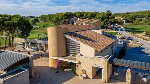 Experience the picturesque atmosphere at this amazing property.