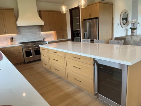 Modern Kitchen perfect for entertaining and family meals