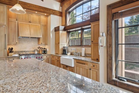 woodrunplace-61-3670_54030197574_o_2