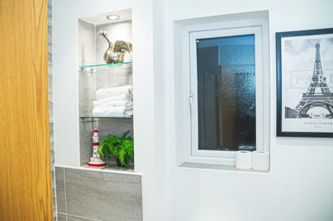 Screenshot 2024-11-15 at 12.22