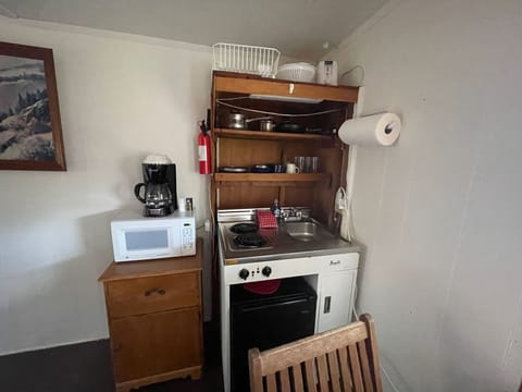 Fridge, microwave, toaster, cookware/dishes/utensils