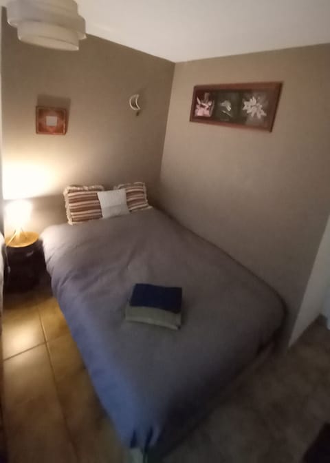 1 bedroom, iron/ironing board, bed sheets