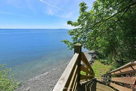 Beach/ocean view