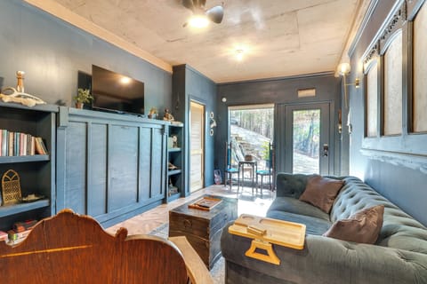 Garfield Vacation Rental | Studio | 1BA | 650 Sq Ft | Step-Free Entry