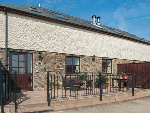 Exterior | The Old Shippen - Frankaborough Farm Cottages, Lifton